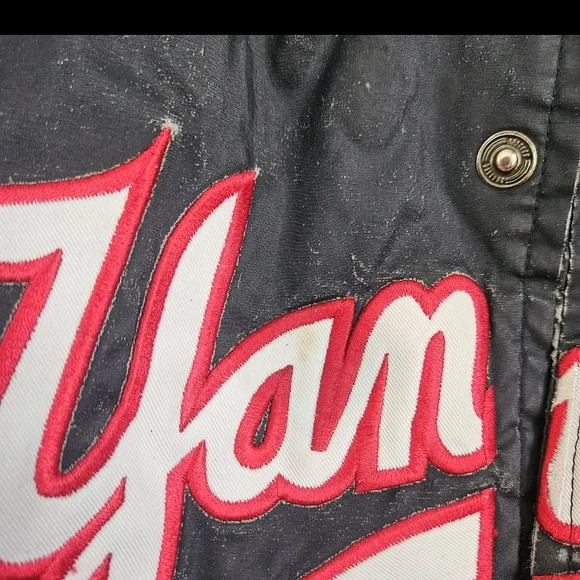 Majestic Kids Yankees Vintage Bomber Jacket - Black and Red - Picture 4 of 8